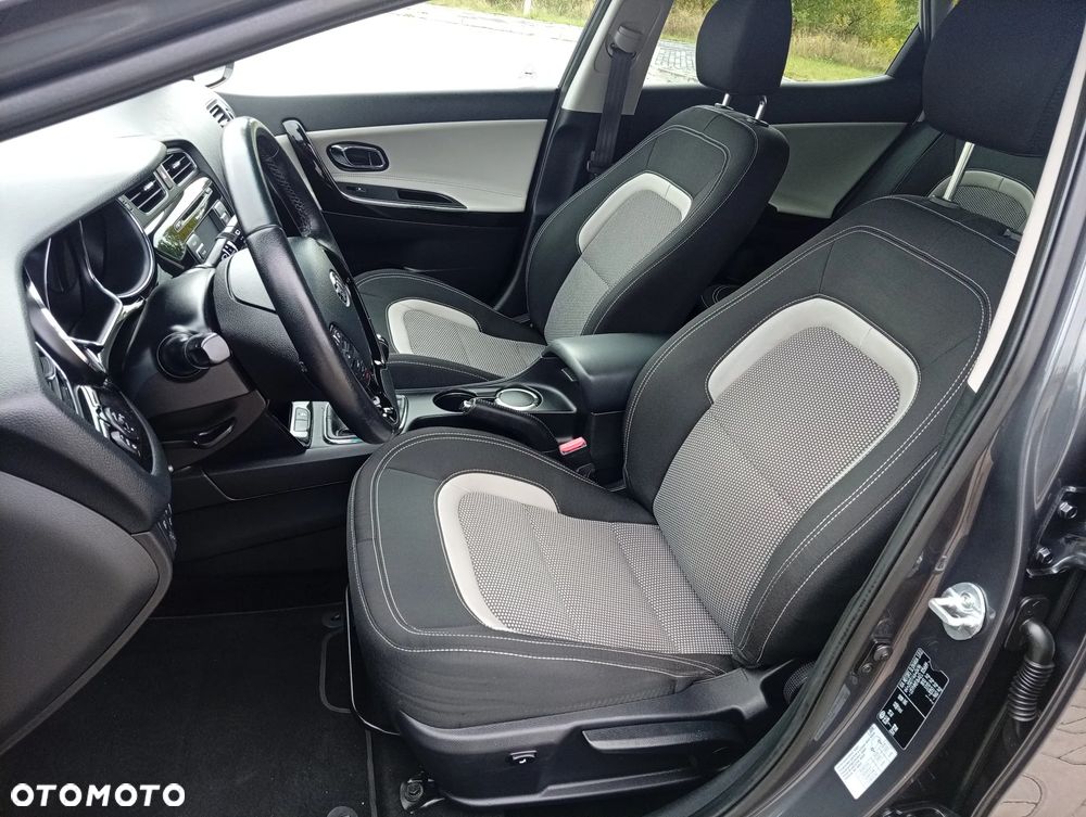 Kia Ceed 1.6 CRDi 128 Platinum Edition - 27