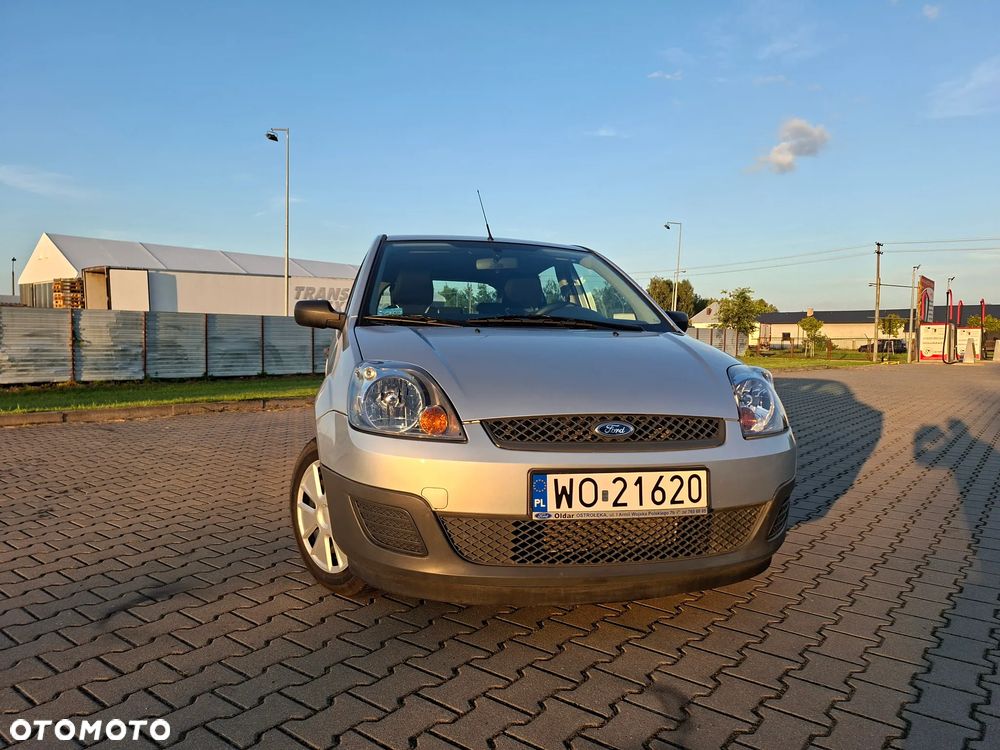 Ford Fiesta 1.3 - 2