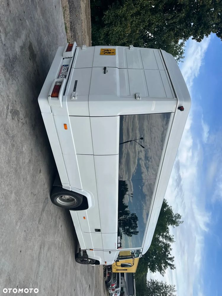 Mercedes-Benz VARIO - 3