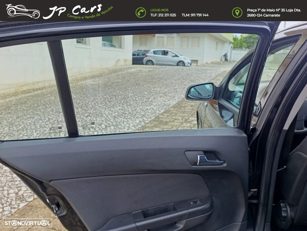 Opel Astra 1.4 Enjoy - 19