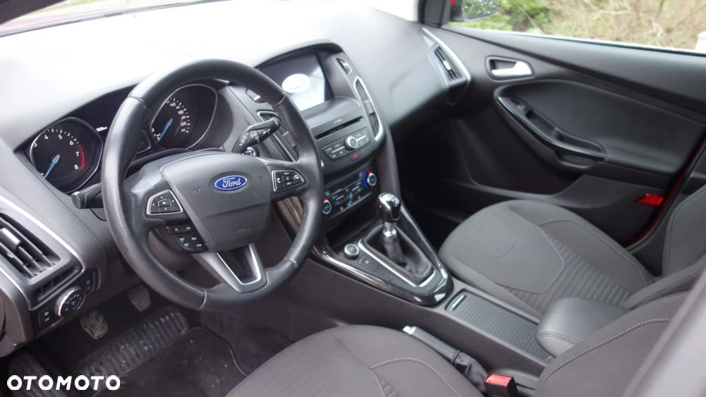 Ford Focus 1.5 EcoBoost Titanium ASS - 17