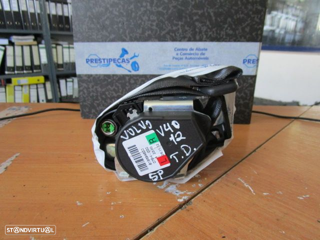 Pre-Tensor 619894600 VOLVO V40 2012 USADO TD - 3