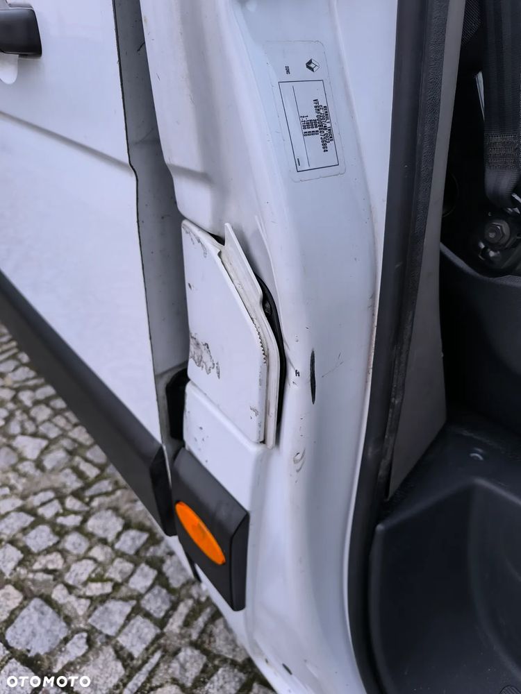 Renault Master - 10