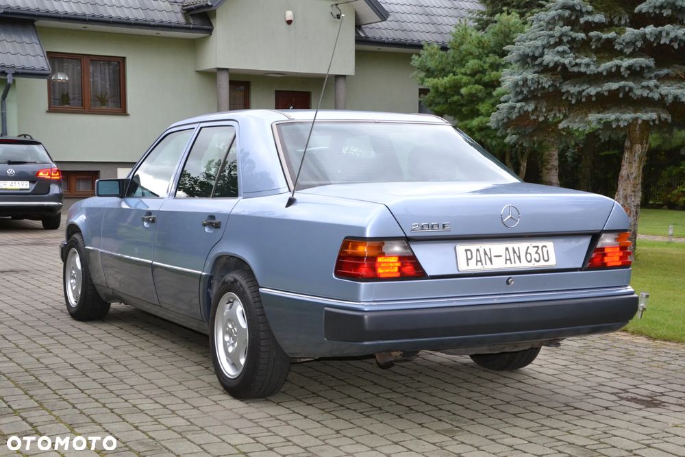 Mercedes-Benz W124 (1984-1993) - 4