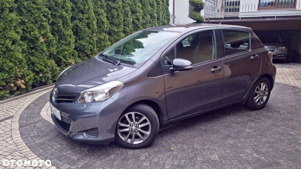 Toyota Yaris - 2