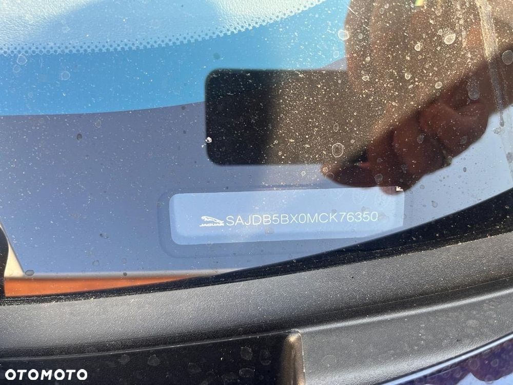 Jaguar F-Type 2.0 Turbo R-Dynamic - 9