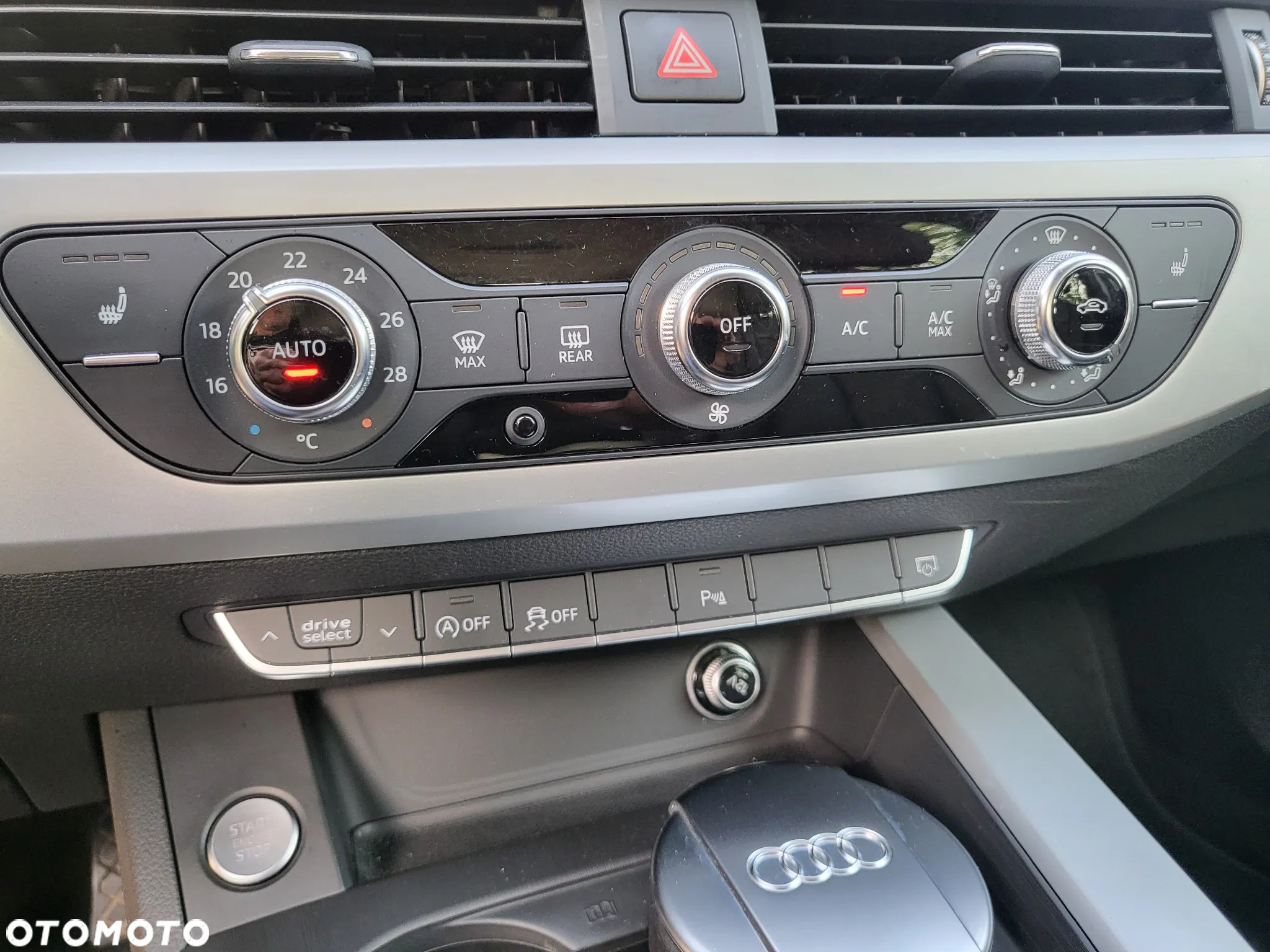 Audi A4 40 TFSI S tronic - 36