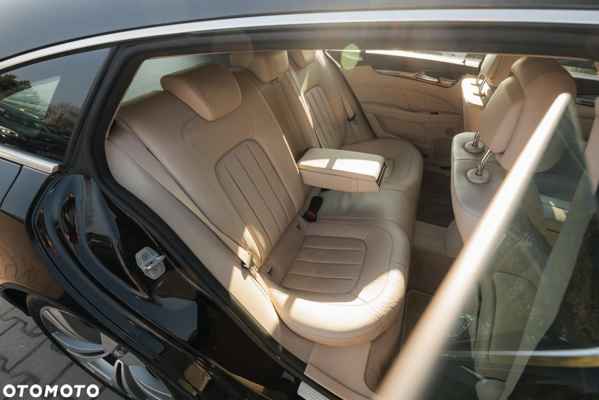 Mercedes-Benz CLS - 38
