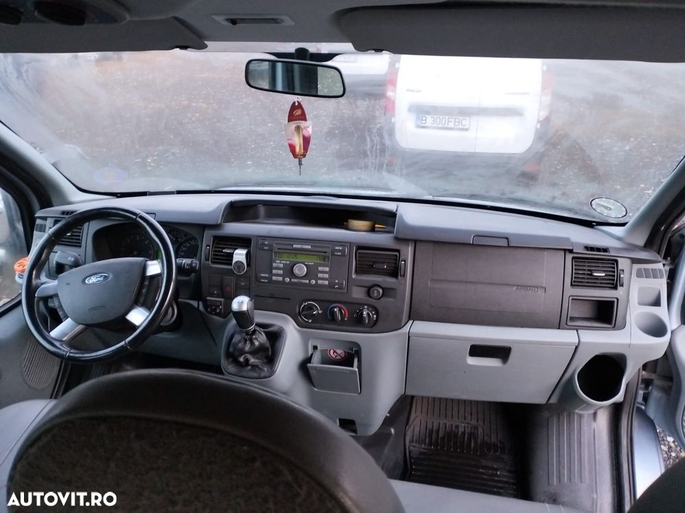 Ford Transit FT 300 M TDCi - 15
