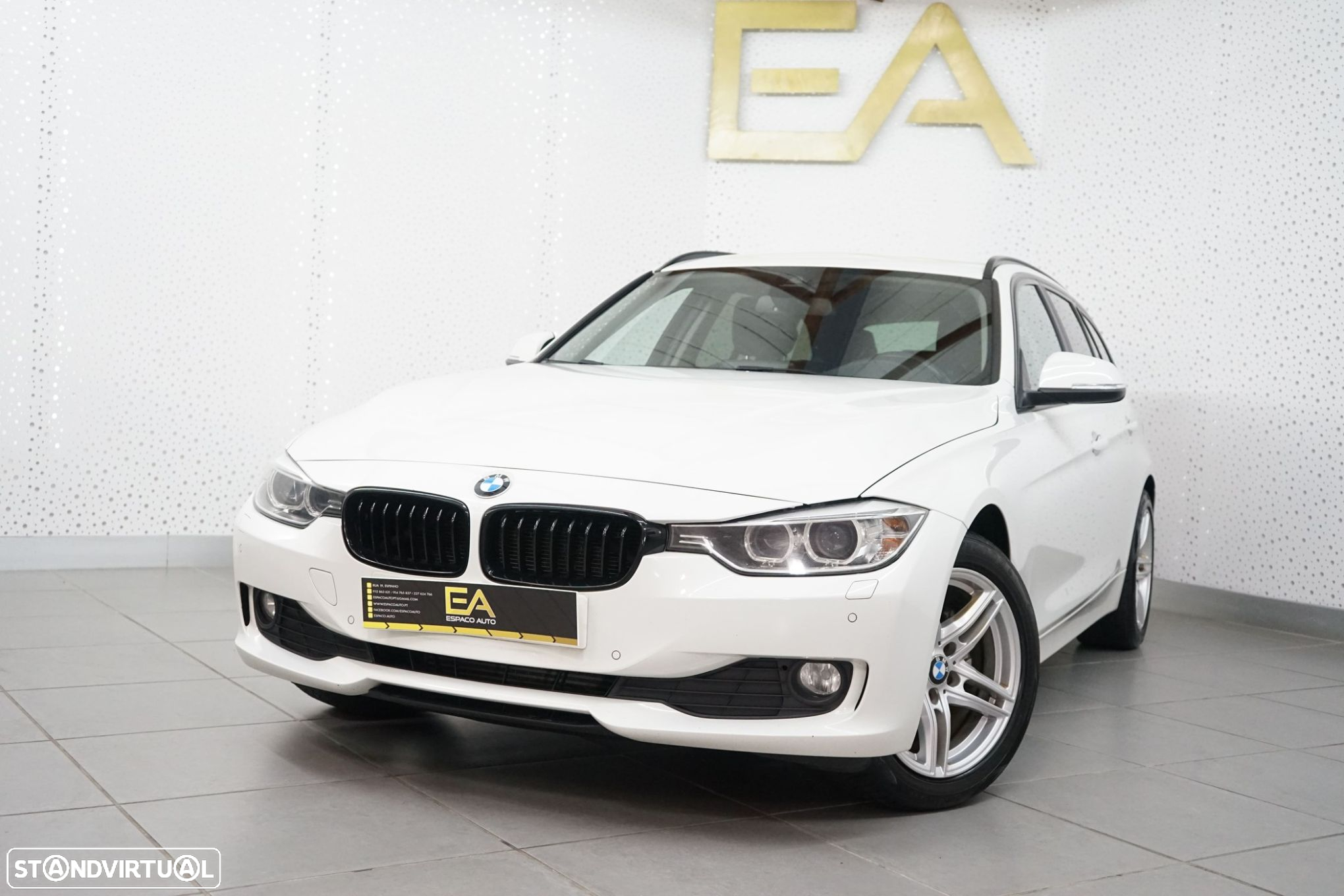 BMW 320 d Touring Auto Exclusive - 3