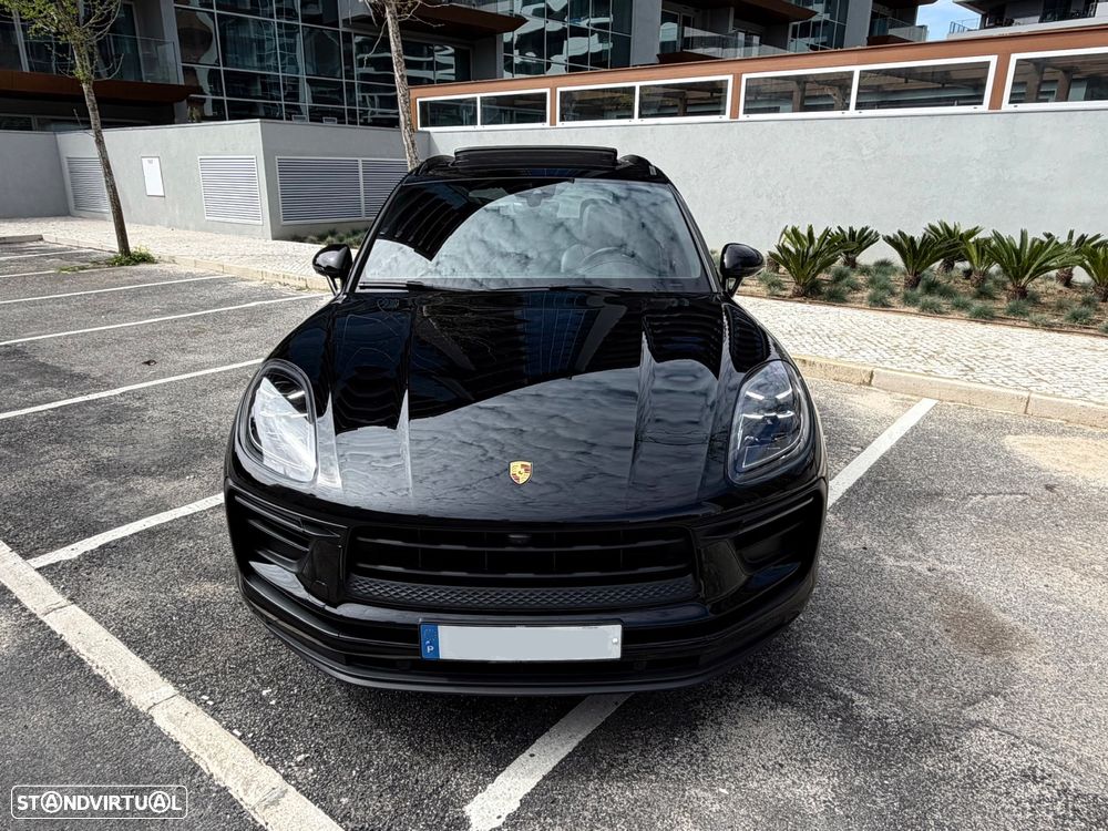Porsche Macan Standard - 2
