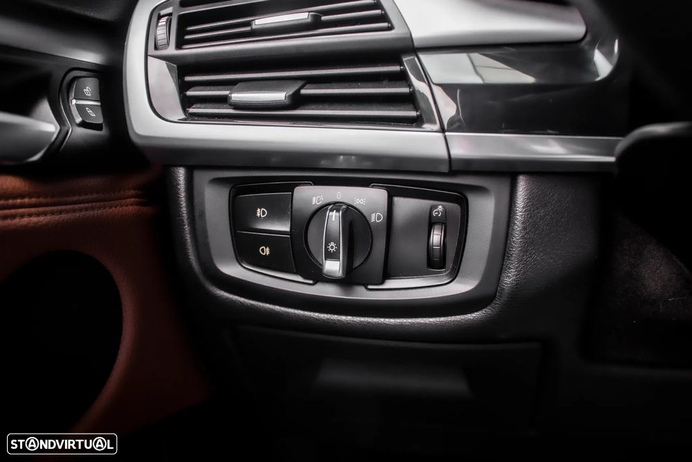 BMW X5 25 d sDrive Comfort 7L - 20