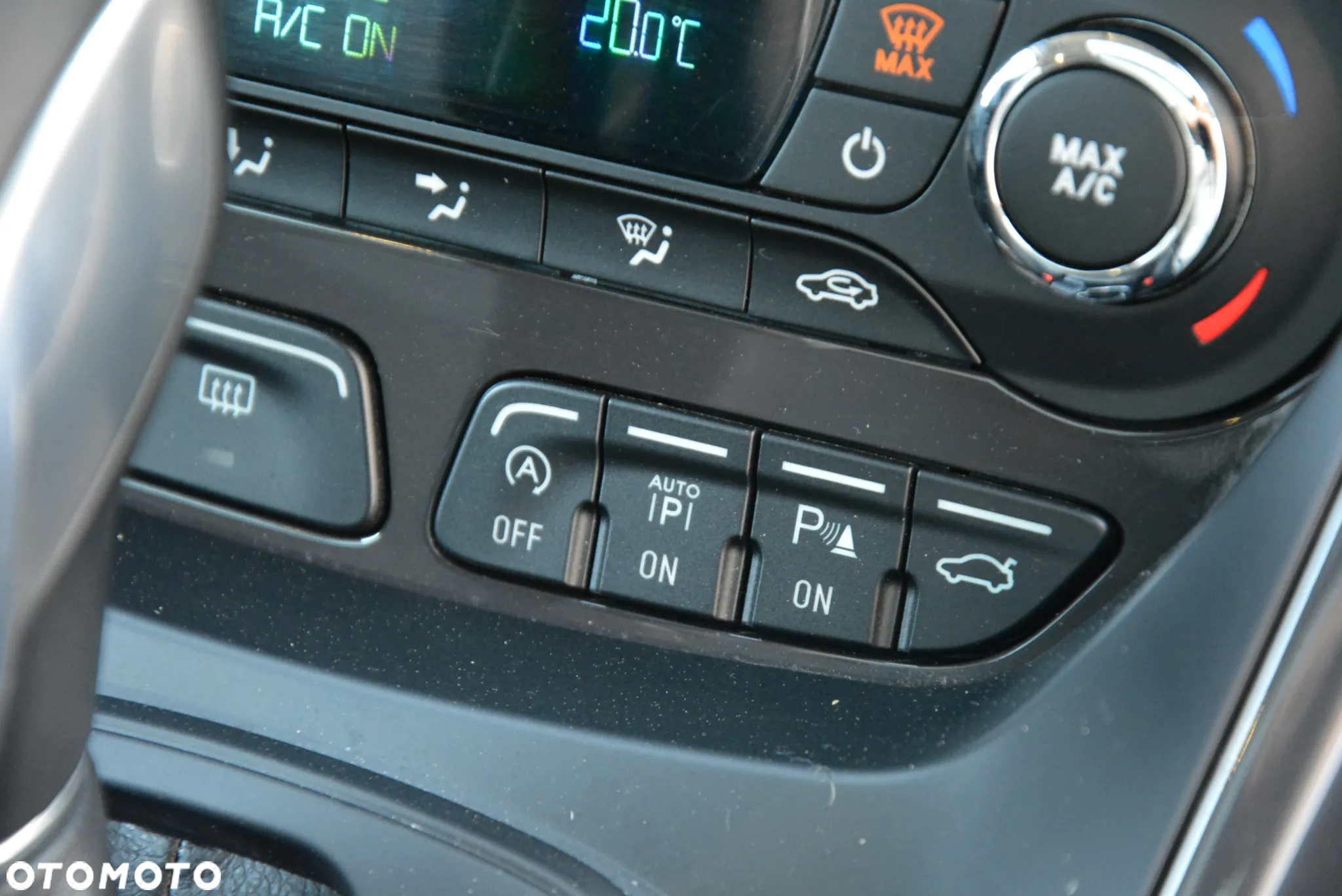 Ford Kuga 2.0 TDCi 4x4 Individual - 6