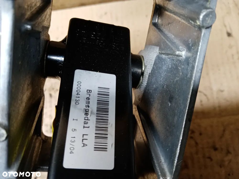 Pedał hamulca Audi A6 C6 3.2 FSI Automat 4F1723117A - 6