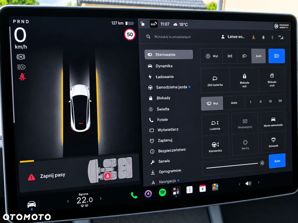 Tesla Model Y - 13