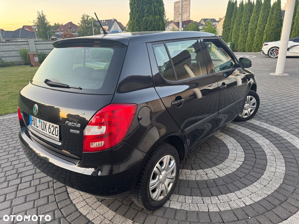 Skoda Fabia 1.2 HTP Ambiente - 6