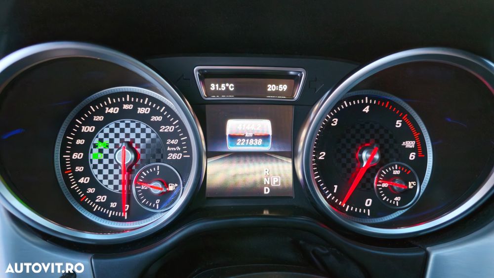 Mercedes-Benz GLE 350 d 4MATIC - 11