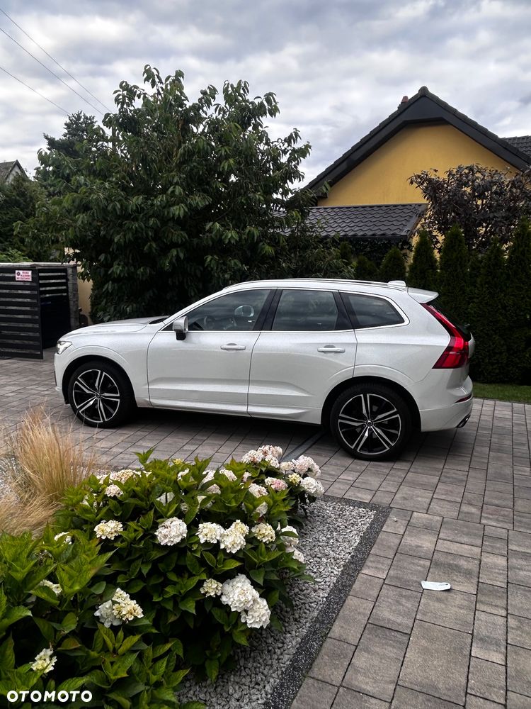 Volvo XC 60 D5 AWD R-Design - 3