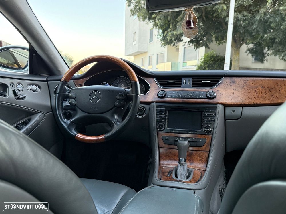 Mercedes-Benz CLS 350 Standard - 16