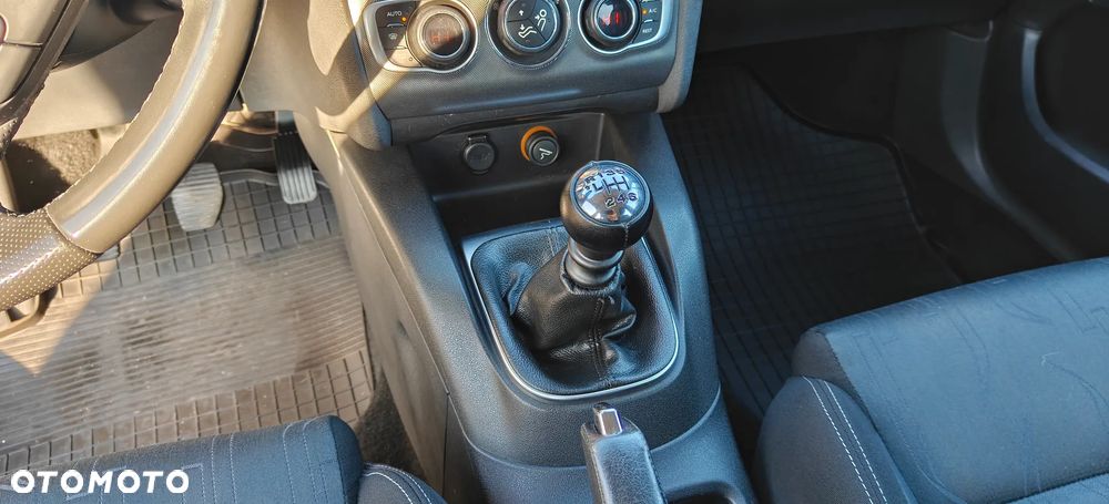 Citroën C4 1.6 HDi Magic - 15