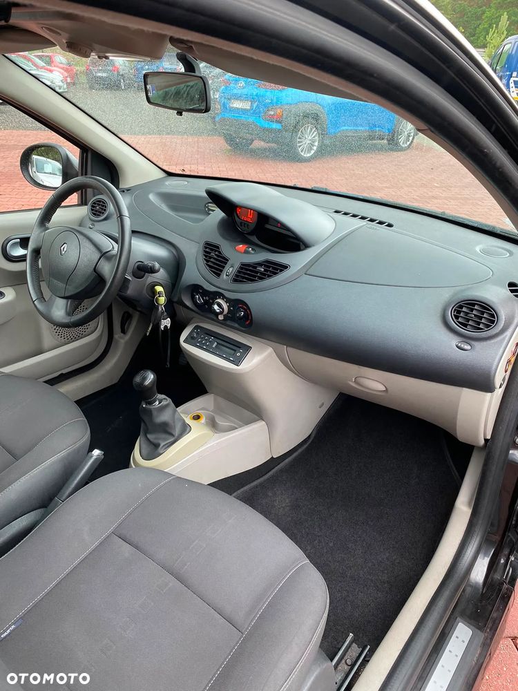 Renault Twingo 1.2 16V Night & Day - 9