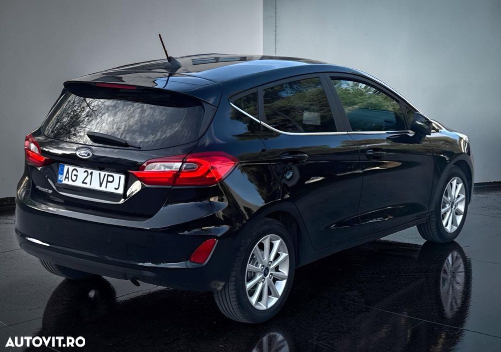 Ford Fiesta - 11