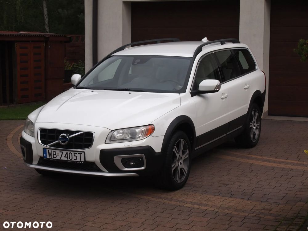 Volvo XC 70 D5 AWD Summum - 4