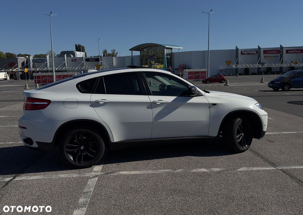 BMW X6 35i xDrive - 8