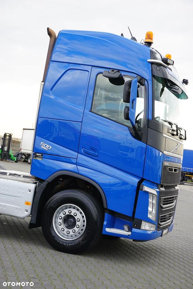 Volvo FH / 500 / E 6 / ACC / 6 X 4 / I - COOL / OŚ PODNOSZONA - 36