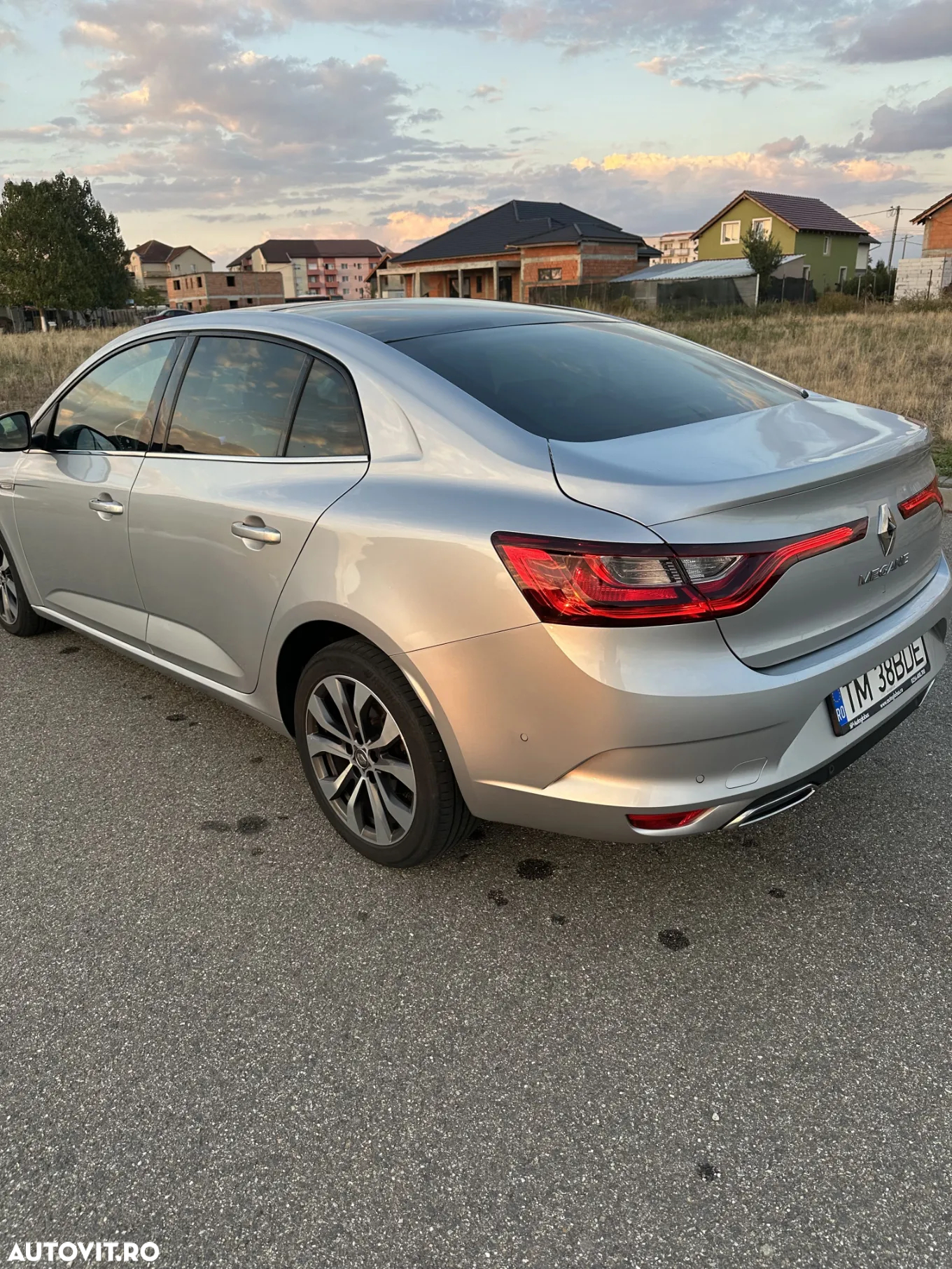 Renault Megane BLUE dCi 115 EDC Techno - 6