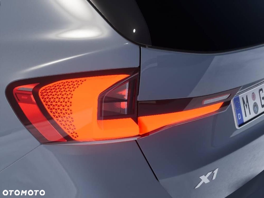BMW X1 sDrive18d M Sport Edition - 14