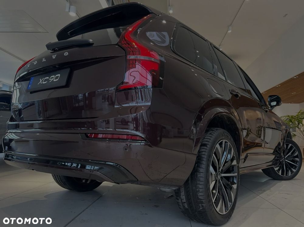Volvo XC 90 B5 D AWD Ultimate Dark - 3