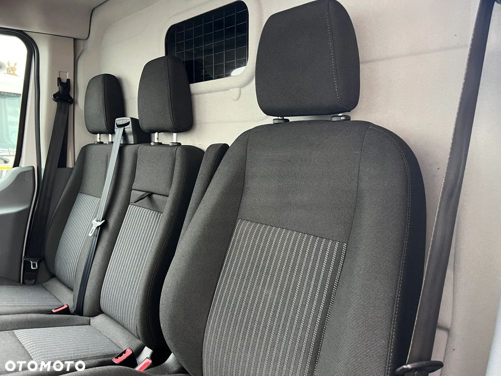 Ford Transit 2,2 L2H2 - 12