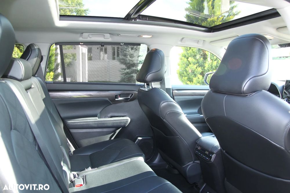 Toyota Highlander 2.5 L Dynamic Force 248CP Executive Metallic - 11