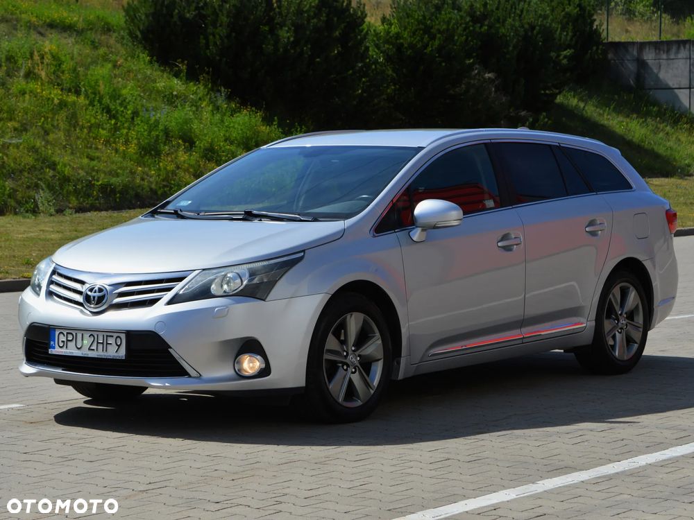 Toyota Avensis 2.0 D-4D Sol - 1