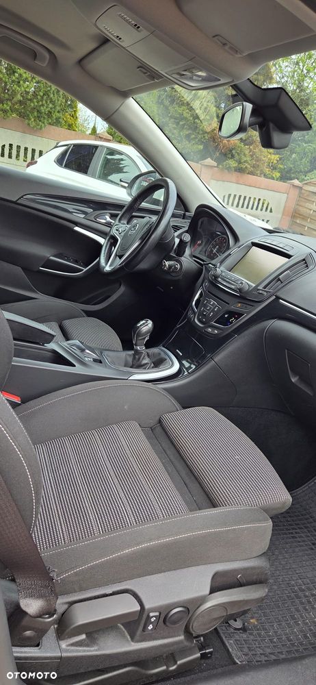 Opel Insignia - 29