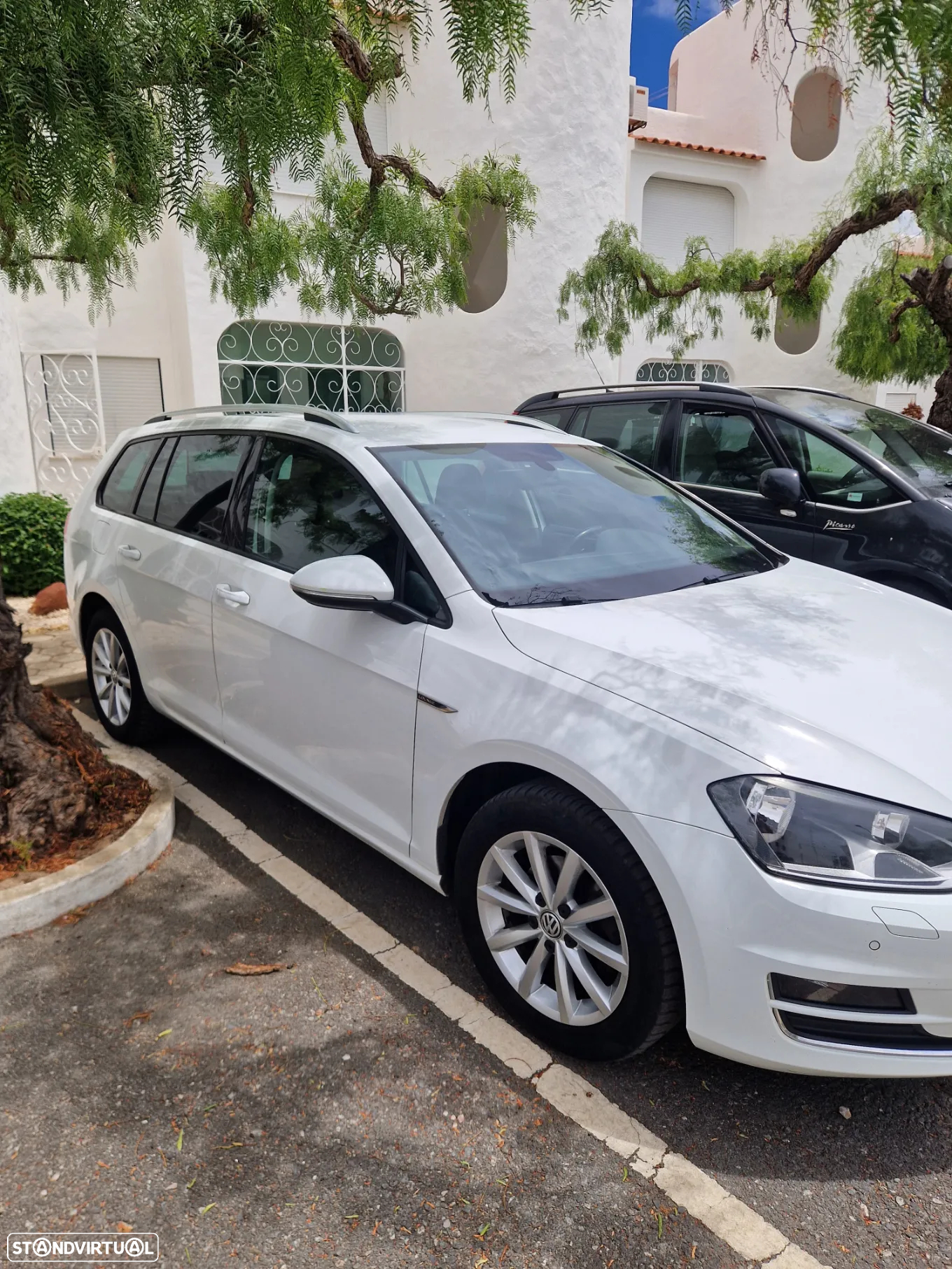 VW Golf Variant 1.6 TDi GPS Edition DSG - 4