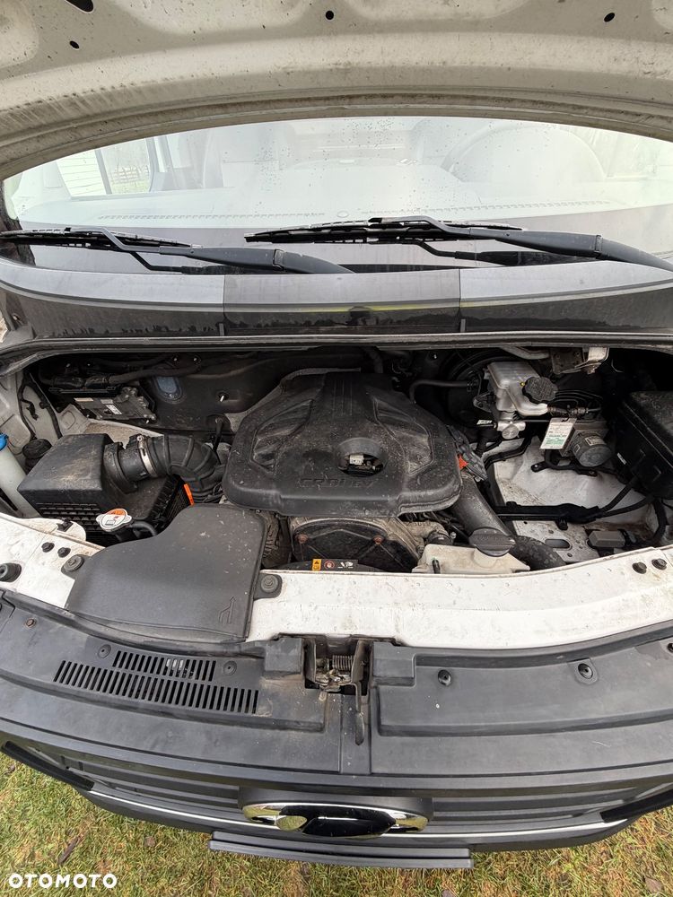 Hyundai H350 - 10