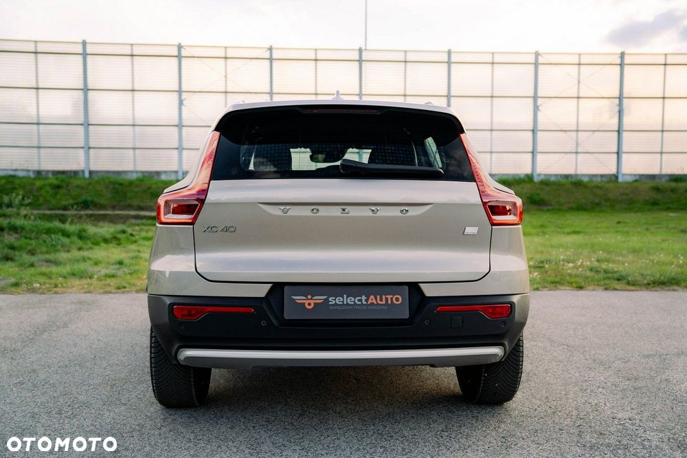 Volvo XC 40 T5 Plug-In Hybrid Plus Bright - 6