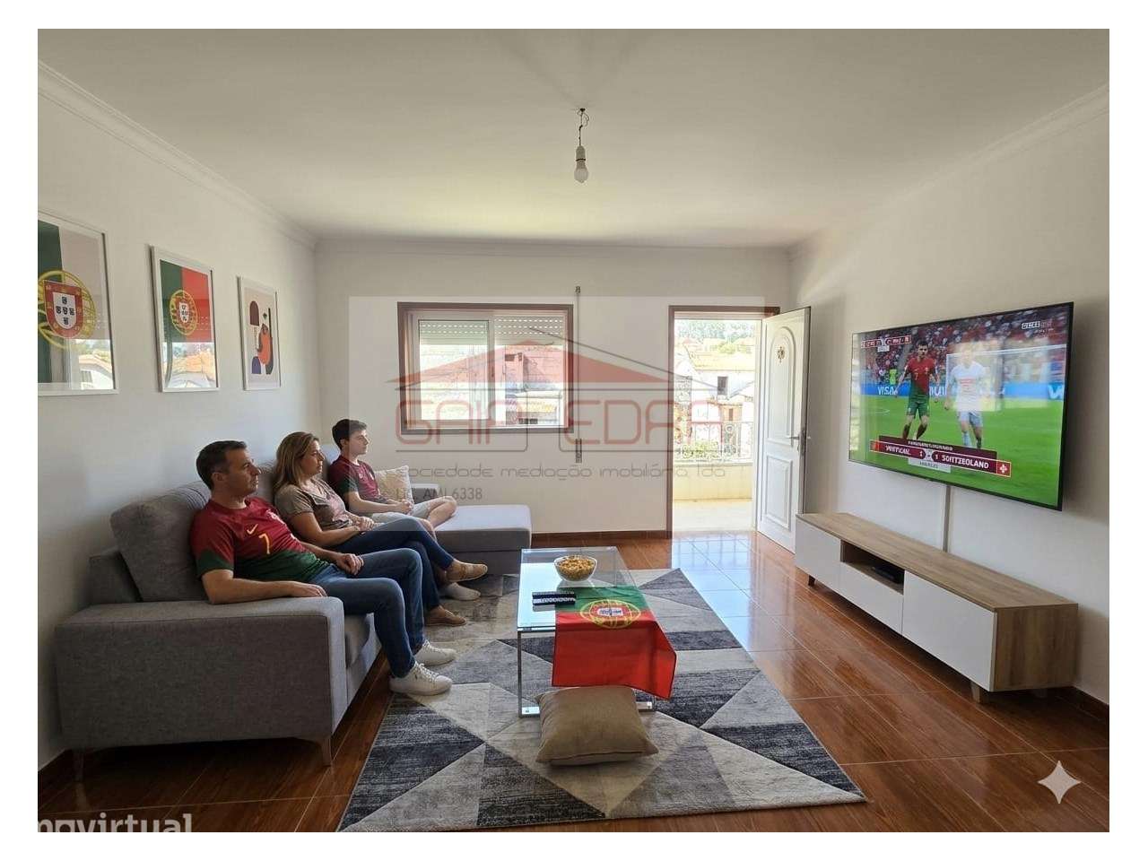 Apartamento como novo com varanda box jardim em Abragão Penafiel - Grande imagem: 3/22