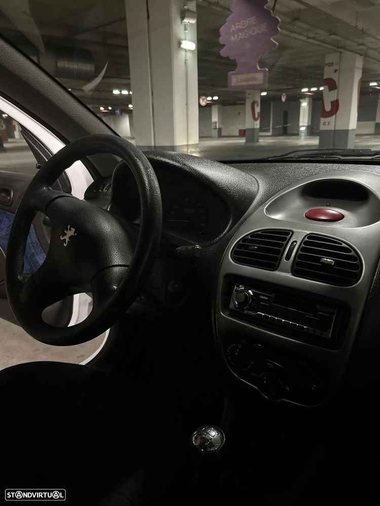 Peugeot 206 1.9 D XR Présence - 12