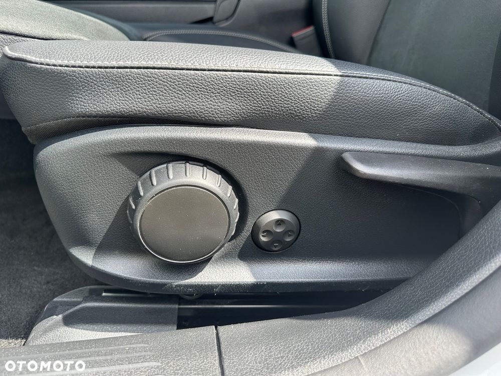 Mercedes-Benz Klasa A 200 7G-DCT Edition AMG Line - 15