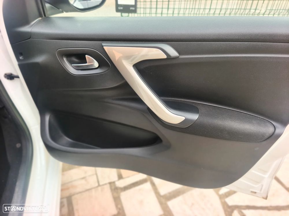 Citroën C-Elysée 1.2 PureTech Exclusive ETG - 26