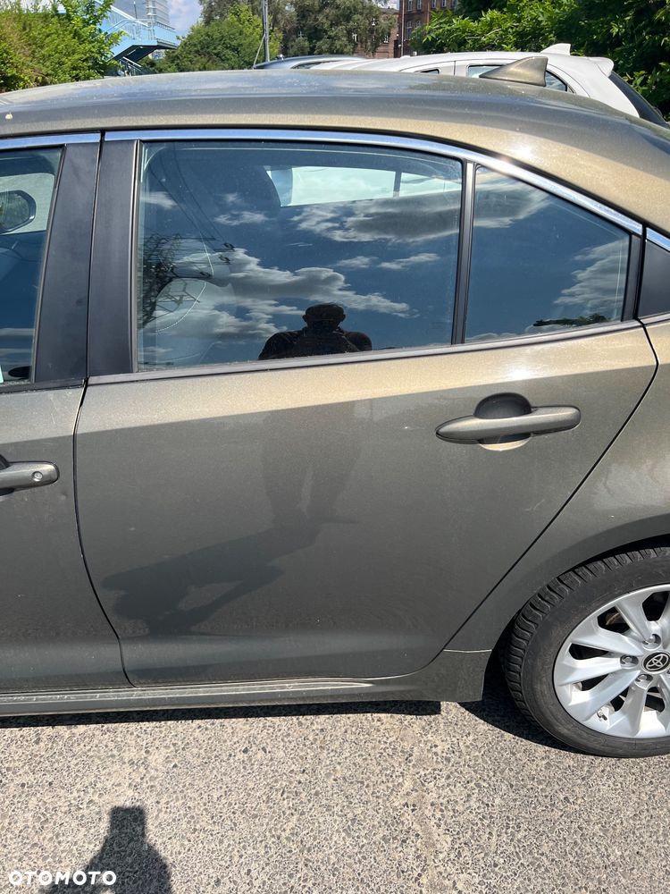 Toyota Corolla 1.8 Hybrid Comfort - 5