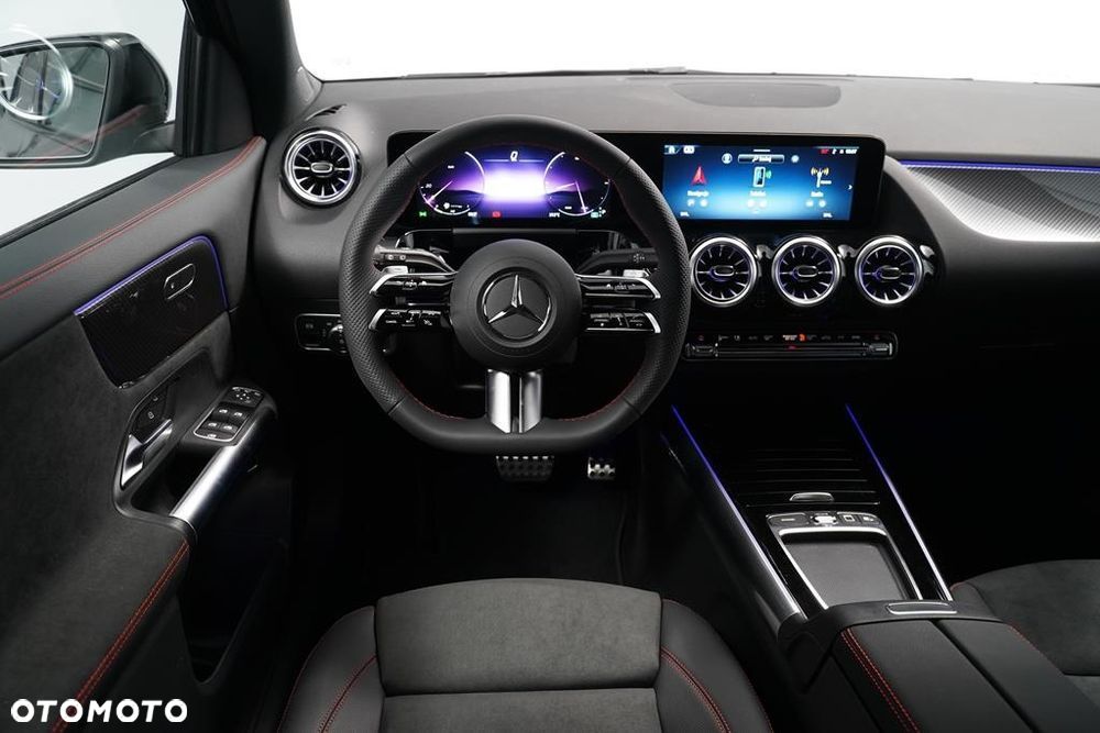 Mercedes-Benz GLA 200 mHEV AMG Line 7G-DCT - 21