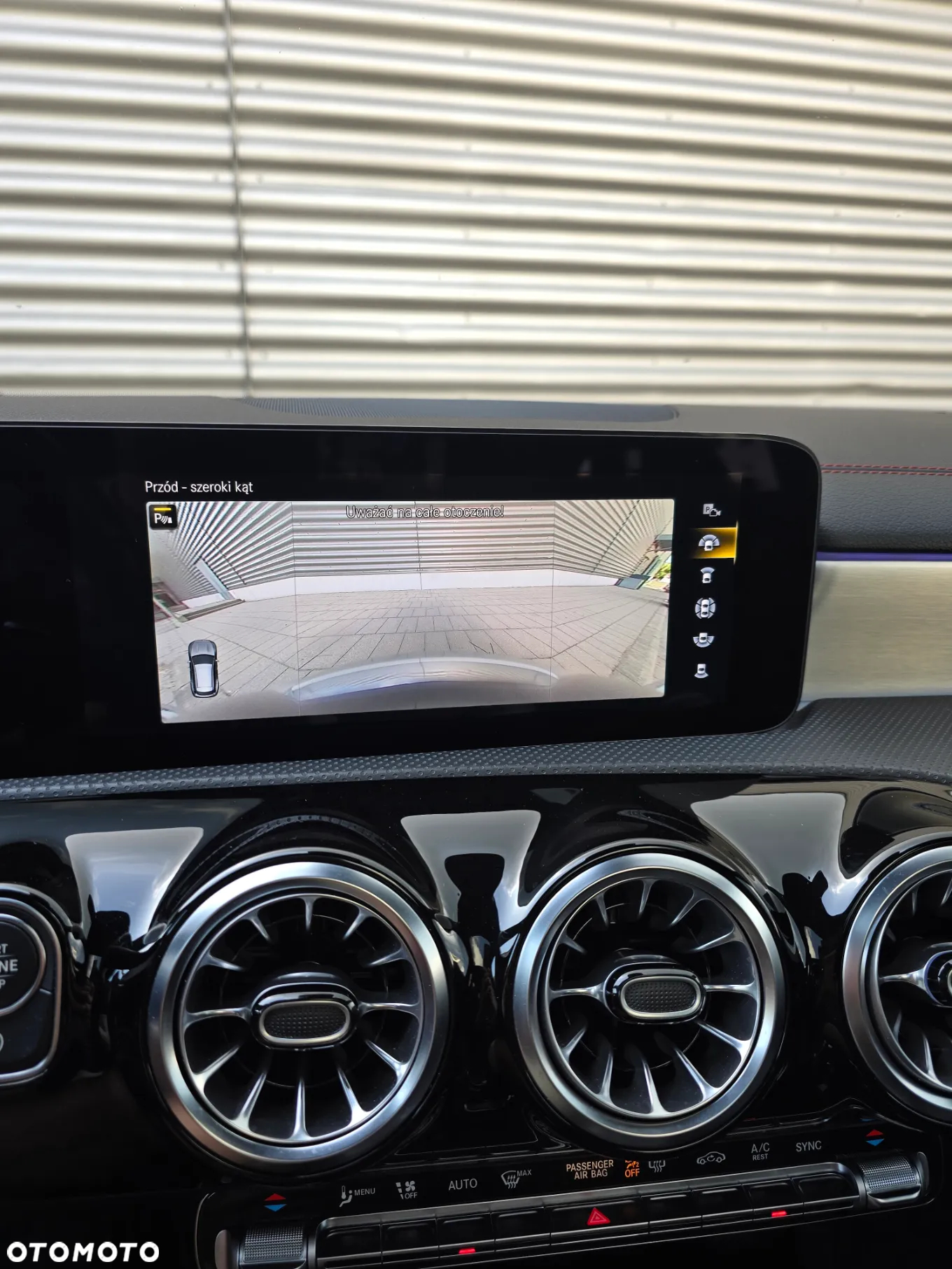 Mercedes-Benz CLA 220 d AMG Line 8G-DCT - 25
