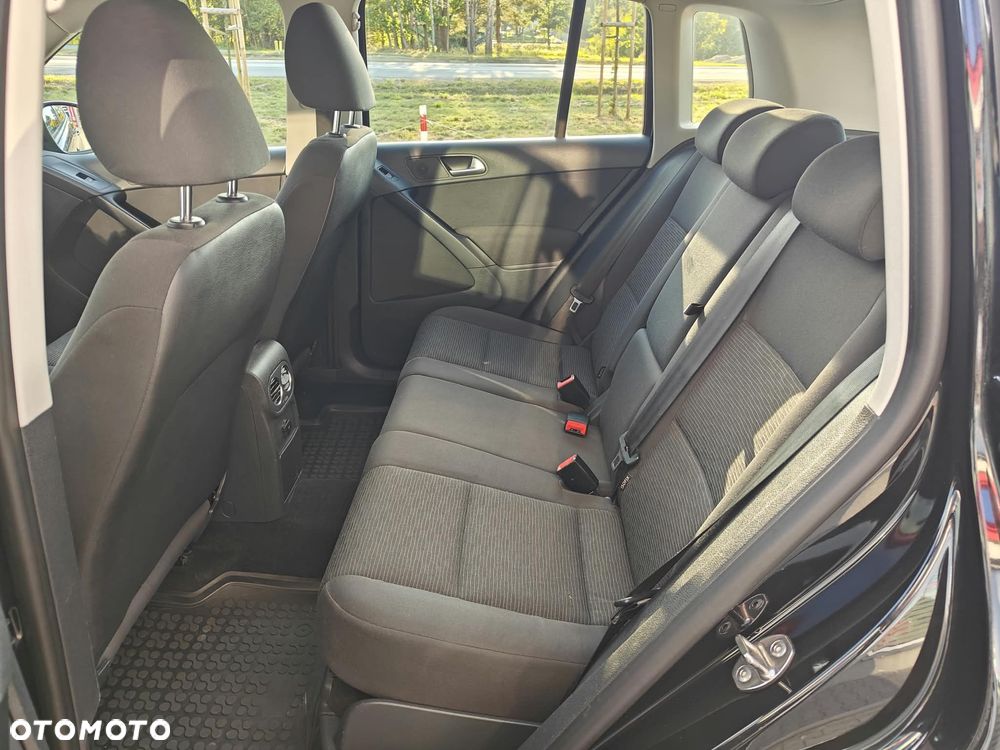 Volkswagen Tiguan - 17