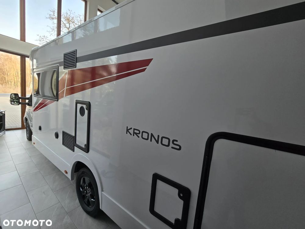 Ford Kronos 274TL - 13