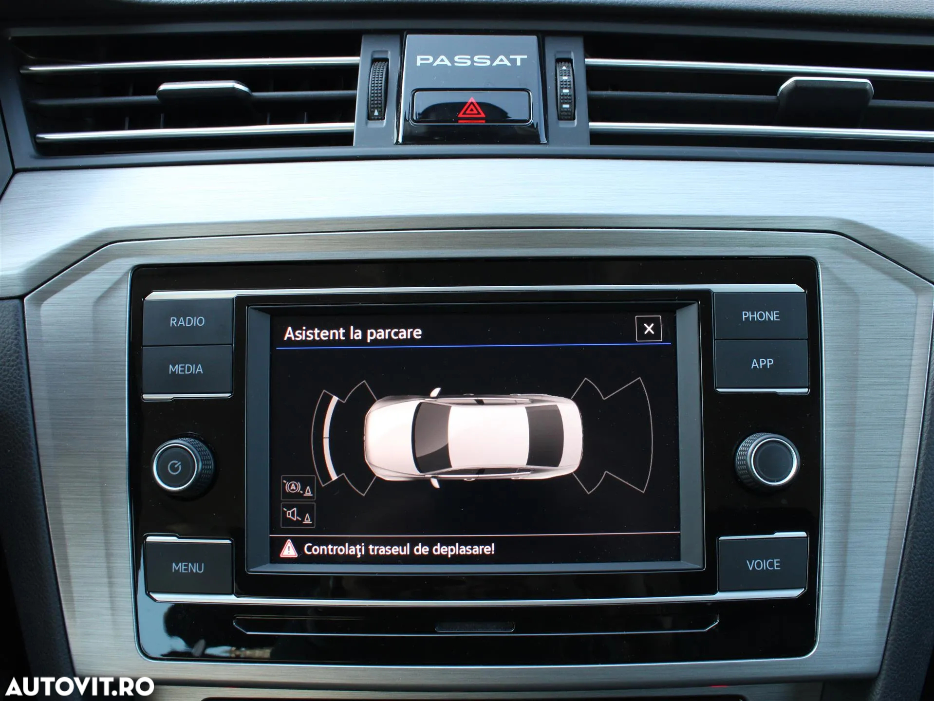 Volkswagen Passat 1.5 TSI ACT Trendline - 18