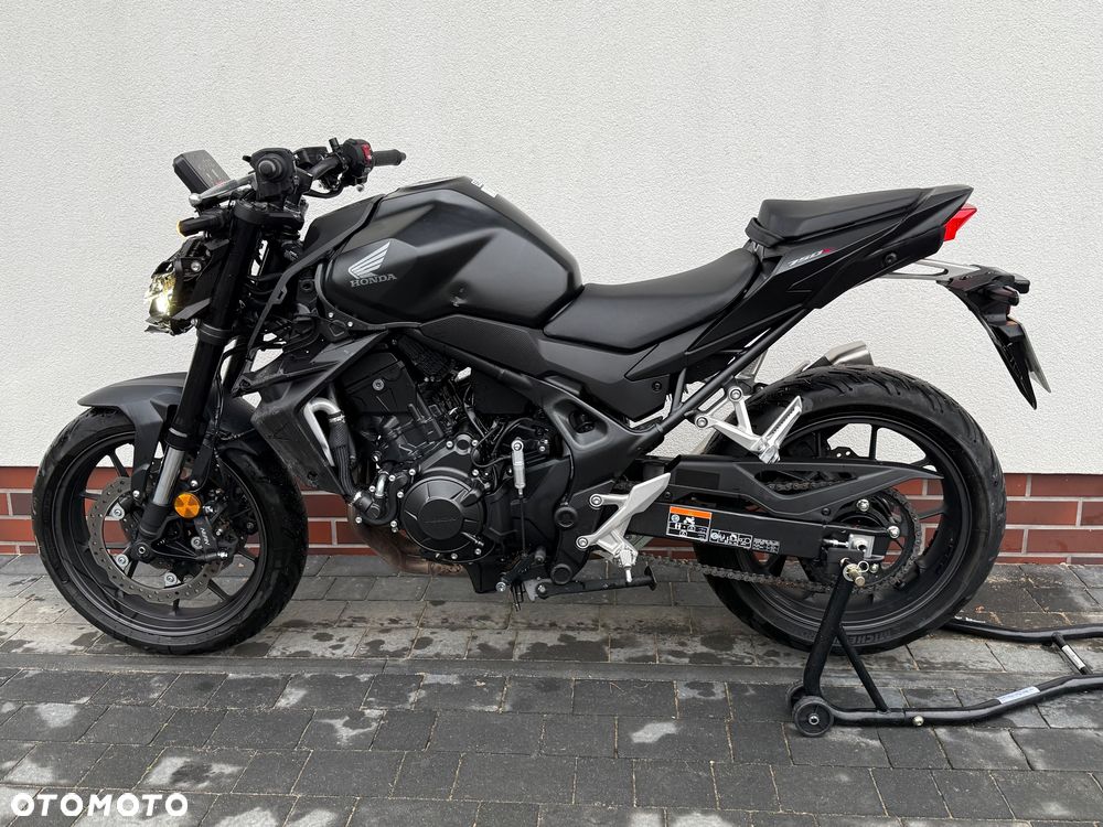 Honda CB - 4